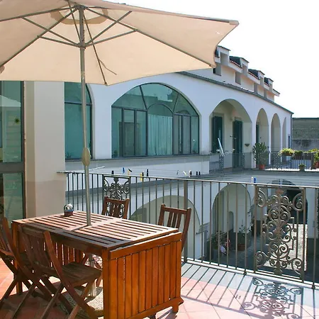 La Corte