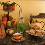 La Corte לינה וארוחת בוקר SantʼAntimo