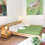 La Corte