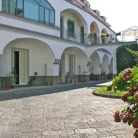 La Corte SantʼAntimo